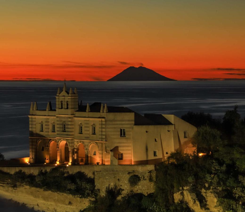 Affaccio Su Stromboli Apartment Tropea Ngoại thất bức ảnh